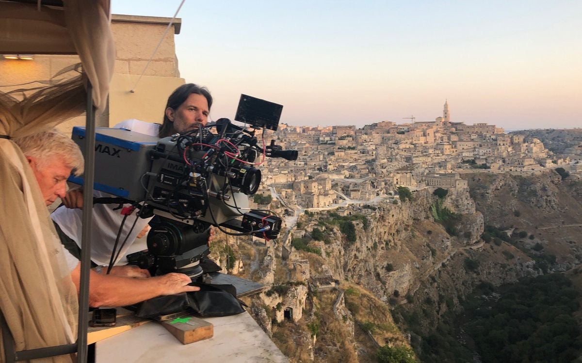 Sandgren (right) and key grip David Appleby line up an Imax 65mm shot in Matera, Italy.