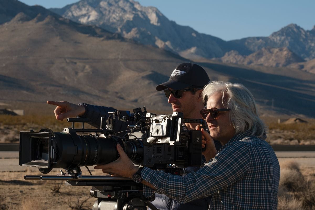 Cinematographer Claudio Miranda, ASC (right) and director Joseph Kosinski eye a day-exterior shot.