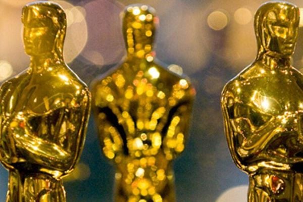 Oscars Statues