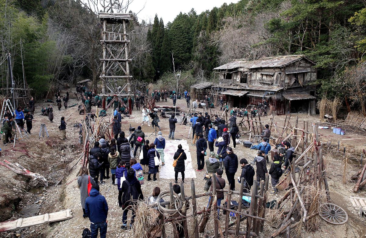 The production on location outside Kyoto, shooting on the expansive village set created by production designer Toshiyuki Matsumiya, set decorator Hiroshi Kiwanami and crew.