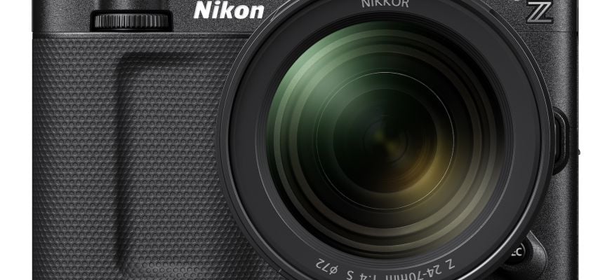 Np Nikon ZR Z24 70 4 front