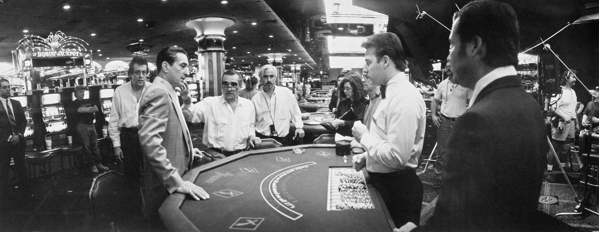 Richardson (center) and Martin Scorsese prep a scene with actor Robert De Niro while shooting the period crime epic Casino (1995) on location in Las Vegas. This was the first collaboration between the cinematographer and director.