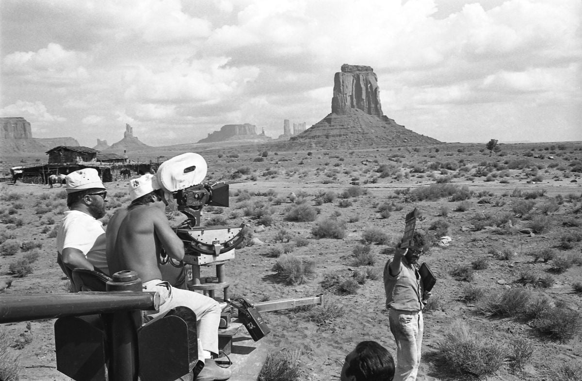 Shooting in iconic Monument Valley, made famous by the numerous Hollywood westerns to be staged there, including director John Ford’s Stagecoach (1939; shot by Bert Glennon, ASC), My Darling Clementine (1946; Joe MacDonald, ASC) and The Searchers (1956; Winton C. Hoch, ASC). (Photo courtesy of Reel Art Press.)