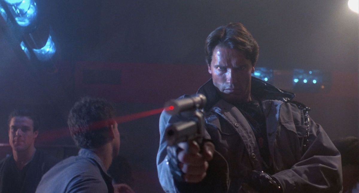 At the “Tech-Noir” nightclub, the Terminator moves in to kill target Sarah Connor (Linda Hamilton).