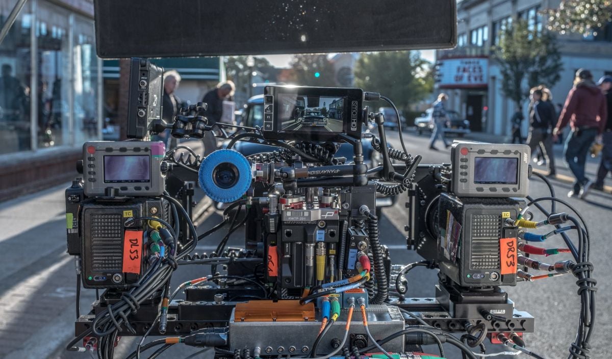 For sequences in which actors would be de-aged in post, the filmmakers employed a three-camera digital rig — aka the “three-headed monster” — to capture the imagery as well as infrared and depth information.