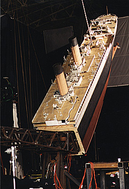 Titanic Pictures Gallery - Model - Image 4